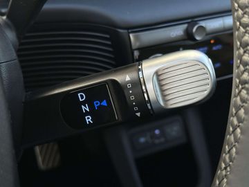 Car image 36