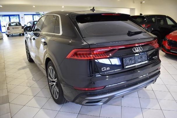 Audi Q8 50 TDI quattro S-line 210 kW image number 5