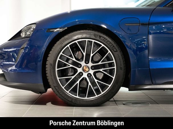 Porsche Taycan 350 kW image number 9