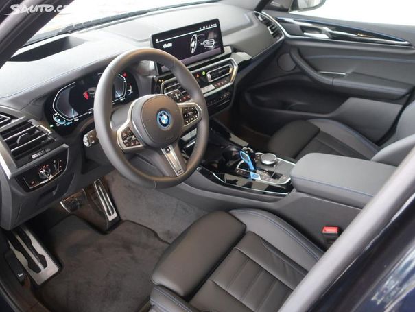 BMW iX3 M Sport 210 kW image number 8