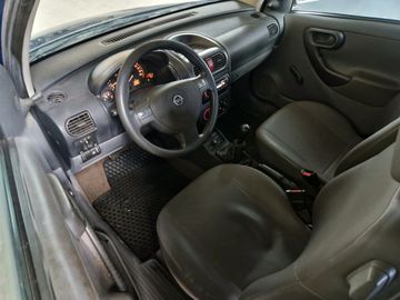 Car image 12