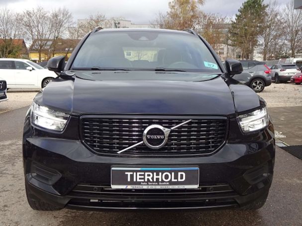 Volvo XC40 T4 140 kW image number 10