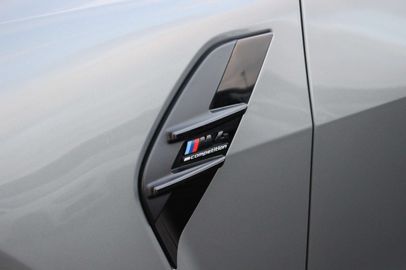 Car image 37