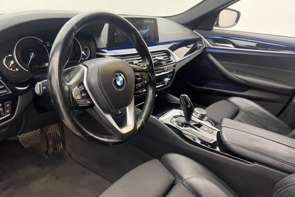 BMW 520d Touring xDrive Sport Line 140 kW image number 21