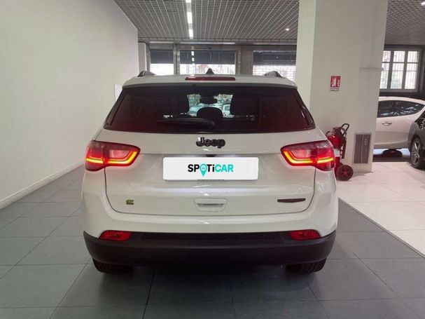 Jeep Compass 1.5 T4 DCT 96 kW image number 3