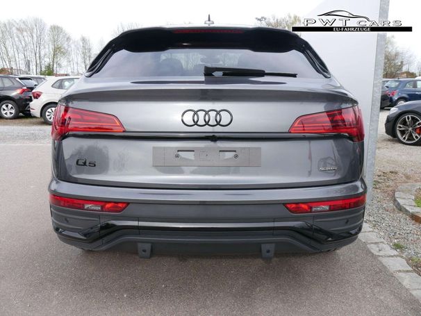 Audi Q5 50 TFSIe quattro S-line Sportback 220 kW image number 2