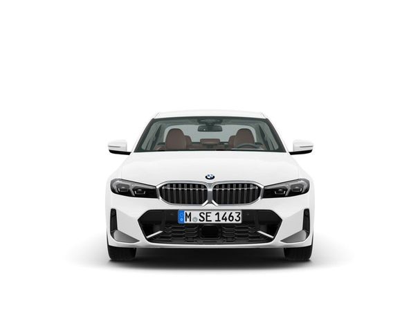 BMW 330i 180 kW image number 1