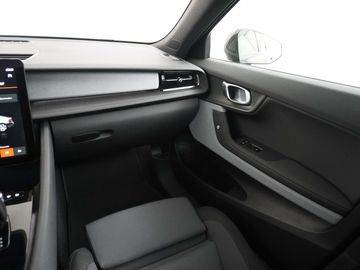 Car image 36