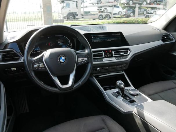 BMW 330 185 kW image number 14