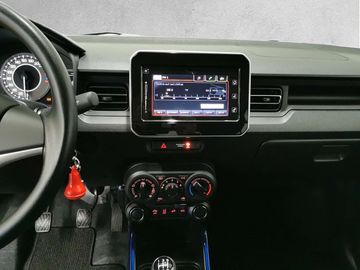 Car image 11