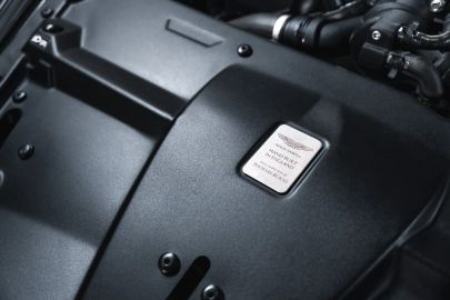 Car image 43