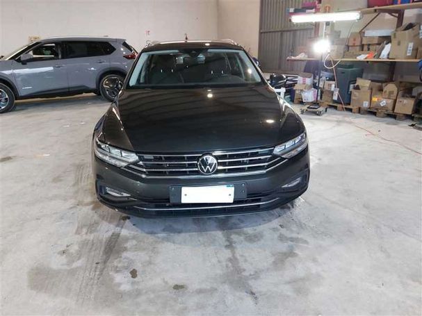 Volkswagen Passat Variant 2.0 TDI Business DSG 110 kW image number 3