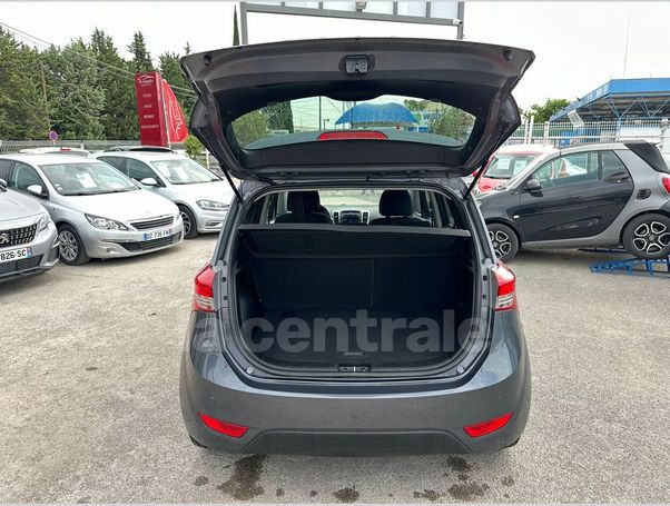 Hyundai ix20 1.4 blue 66 kW image number 5