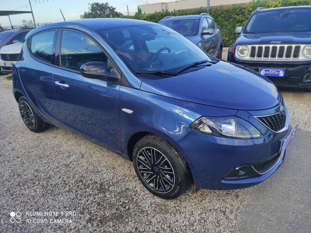 Lancia Ypsilon 51 kW image number 1