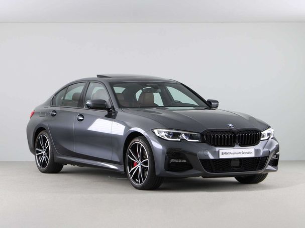 BMW 330 e M Sport xDrive 215 kW image number 7