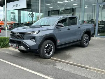 Car image 24