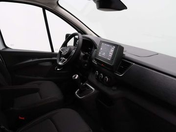 Car image 33