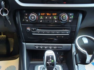 Car image 33