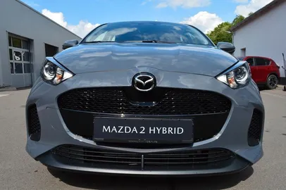 Car image 3