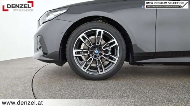 BMW 520d xDrive 145 kW image number 14