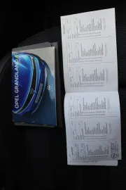 Car image 42