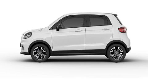 Car image 3