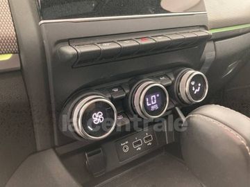 Car image 33