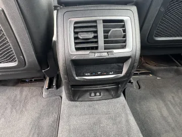 Car image 50