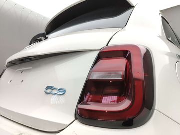 Car image 37