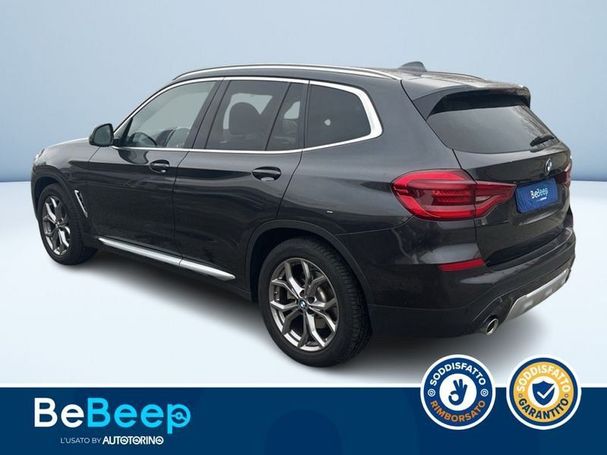 BMW X3 xDrive20d xLine 140 kW image number 3