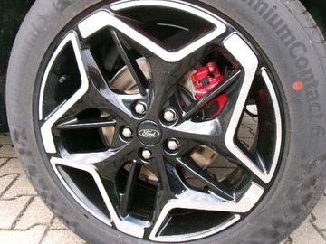 Car image 33