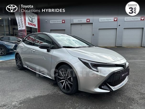 Toyota Corolla 2.0 Hybrid GR Sport 132 kW image number 2