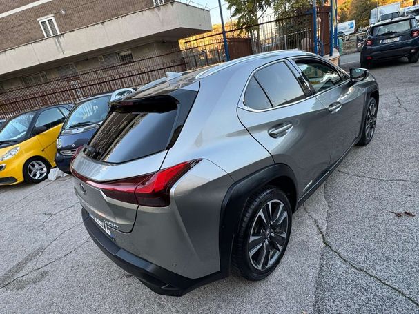 Lexus UX 250h 107 kW image number 6