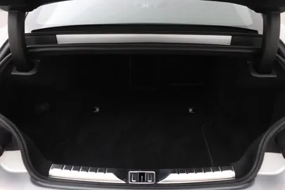 Car image 48
