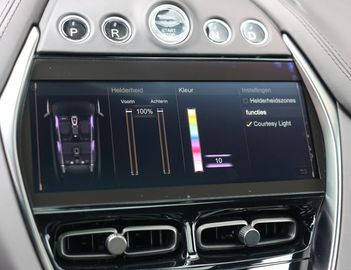 Car image 46