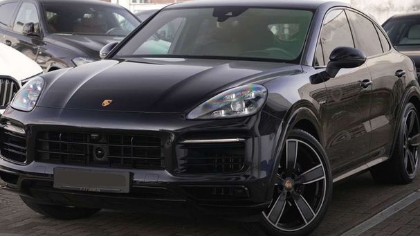 Porsche Cayenne Coupé E-Hybrid 340 kW image number 3