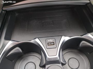 Car image 31