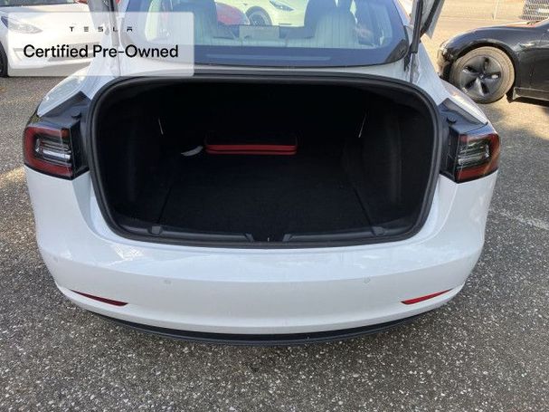 Tesla Model 3 Long Range AWD 258 kW image number 8