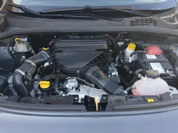 Car image 26
