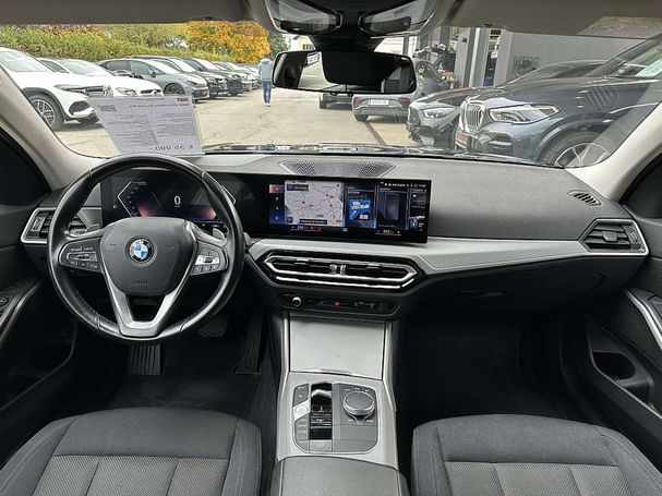 BMW 320d Touring xDrive 140 kW image number 23