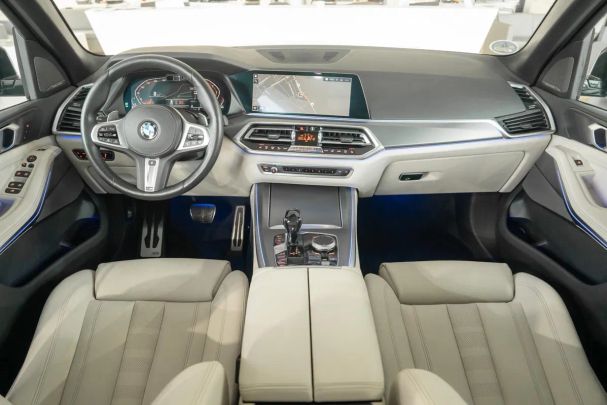 BMW X5 xDrive 195 kW image number 12