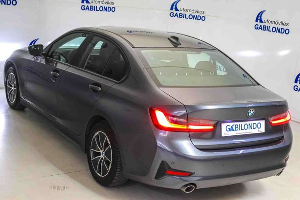 BMW 318d 110 kW image number 15