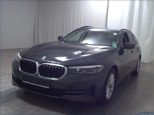 BMW 520 Touring 140 kW image number 1