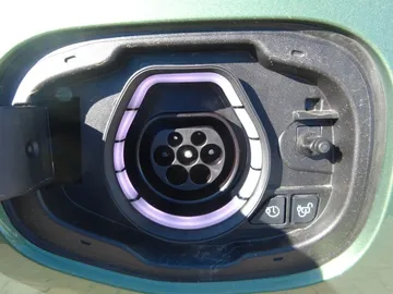 Car image 37