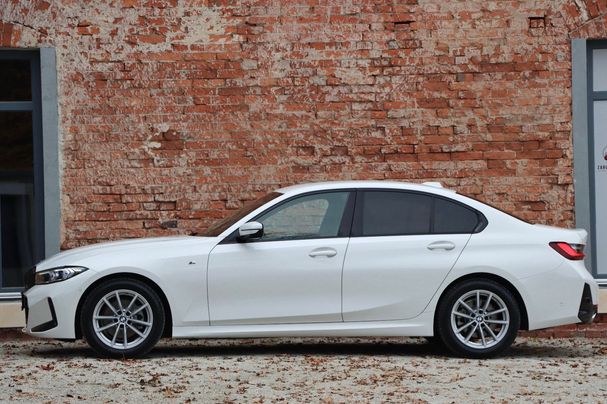 BMW 320i xDrive 135 kW image number 5