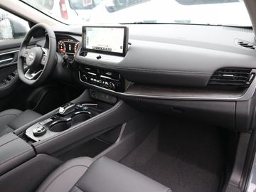 Car image 23