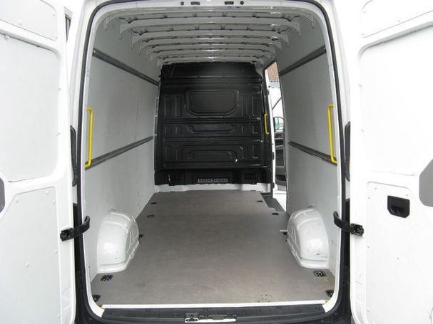 Volkswagen Crafter 35 103 kW image number 10