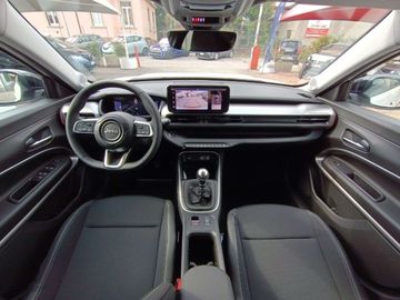 Car image 11