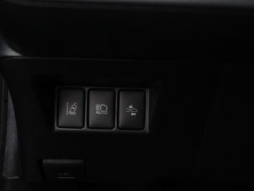 Car image 33