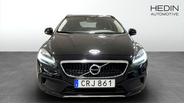 Volvo V40 Cross Country D3 Momentum 110 kW image number 8